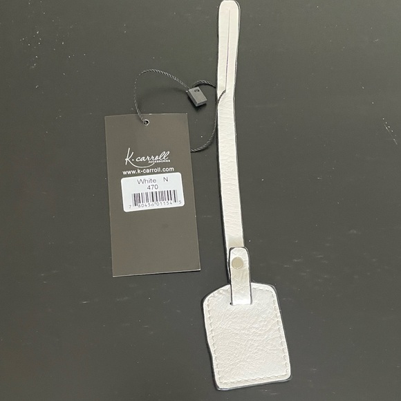 NWT “K•Carroll” Bag Tag, Monogram Letter "N" White Bag Tag with "Black" Letter - Picture 2 of 5